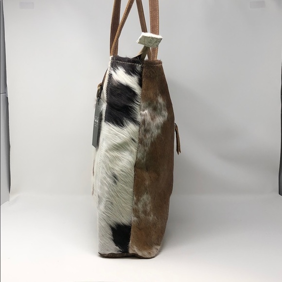 Cowhide Front Pocket Tote - Picture 2 of 7